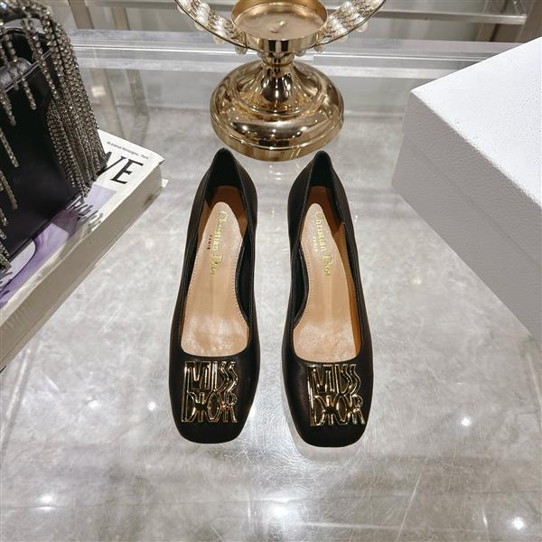 20251127171541502 270